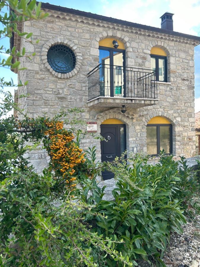 Dimora Rurale Valerio Bed and Breakfast Cercemaggiore Exteriör bild